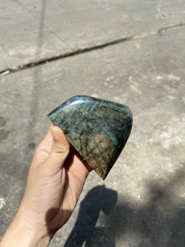 ĐÁ XÀ CỪ Labradorite– KT 7.7 x 10 cm (XC32)