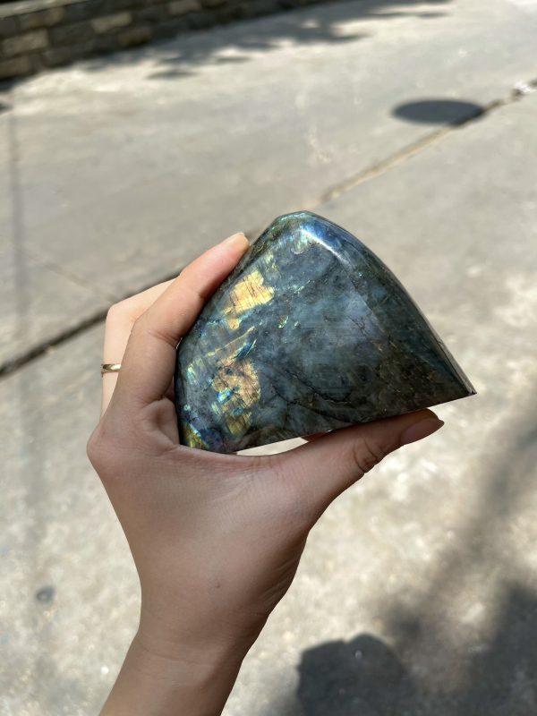 ĐÁ XÀ CỪ Labradorite– KT 7.7 x 10 cm (XC32)