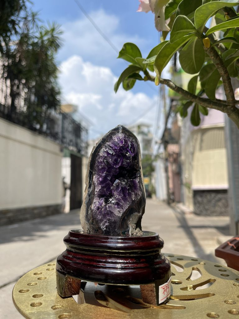 Bông thạch anh tím đậm - AMETHYST GEODE KT 13.5X6.5 CM (MS: TIM773)