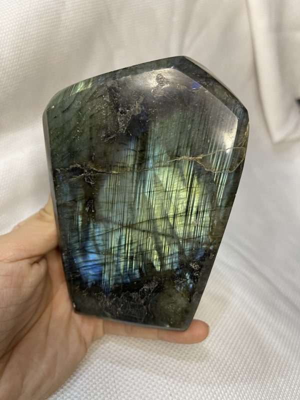 ĐÁ XÀ CỪ Labradorite – KT 11.5 x 8 cm, KL 669g (XC82)