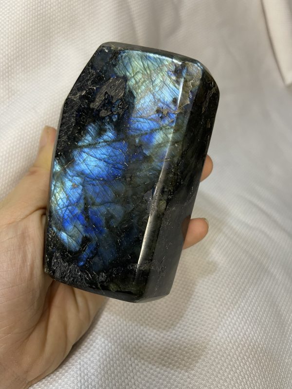 ĐÁ XÀ CỪ Labradorite – KT 11.5 x 8 cm, KL 669g (XC82)