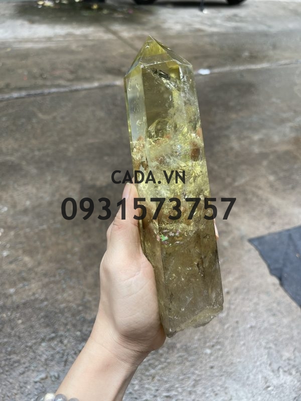 TRỤ THẠCH ANH VÀNG - CHẤT TRONG, KL: 0.745 KG, CAO 21.5 CM (TVL14)