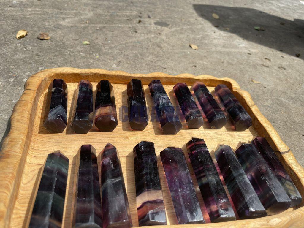 Trụ đá Fluorite nhiều màu - Rainbow Fluorite Point