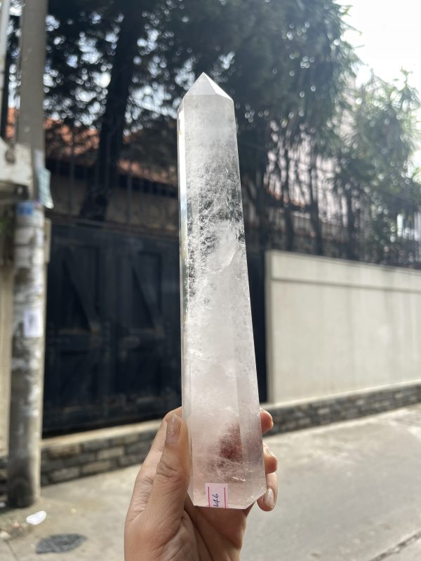 Trụ Thạch Anh Trắng trong – Clear Quartz Point, KT: 23.5×5 CM, KL: 0.61 KG (TTT146)