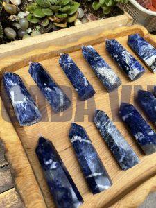 Trụ đá Sodalite - Sodalite point