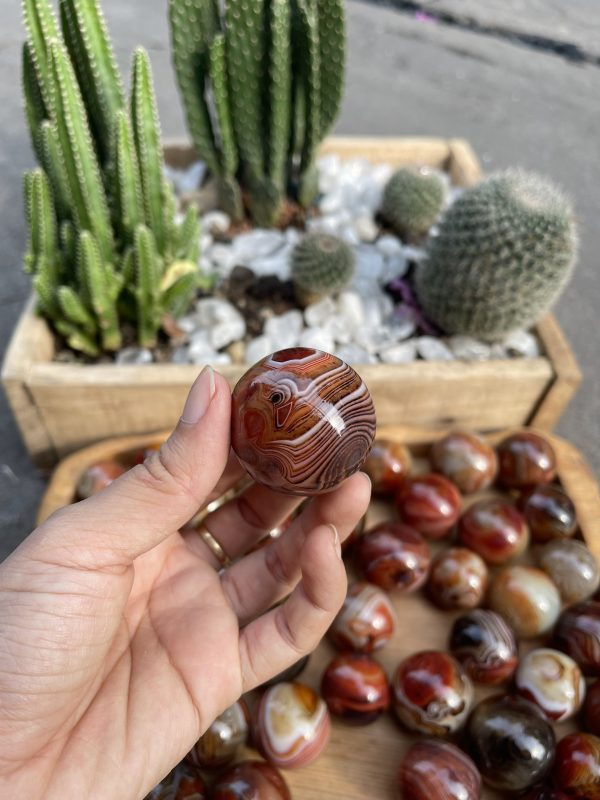 Bi cầu Mã Não Madagascar - Madagascar Agate sphere