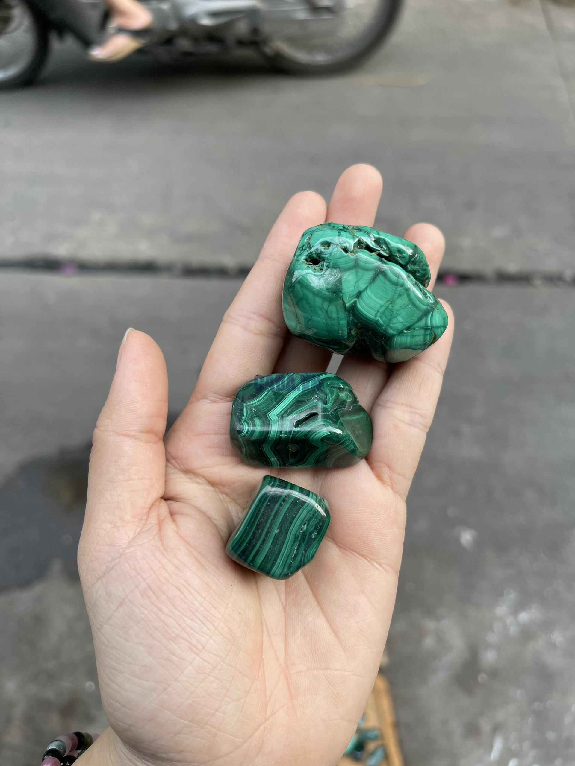 Tumbled Malachite – Đá Lông Công