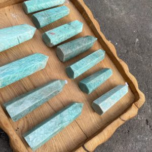 Amazonite Point - Trụ đá Amazonite (đá Thiên Hà)