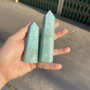 Amazonite Point - Trụ đá Amazonite (đá Thiên Hà)