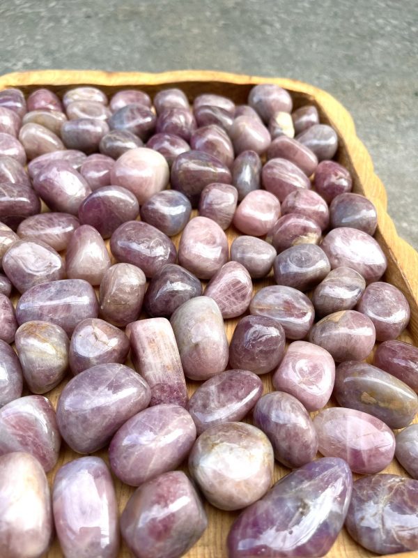 Pink Amethyst Tumbled - Thạch Anh Tím Hồng dạng sỏi | Đá thanh tẩy, sưu tầm