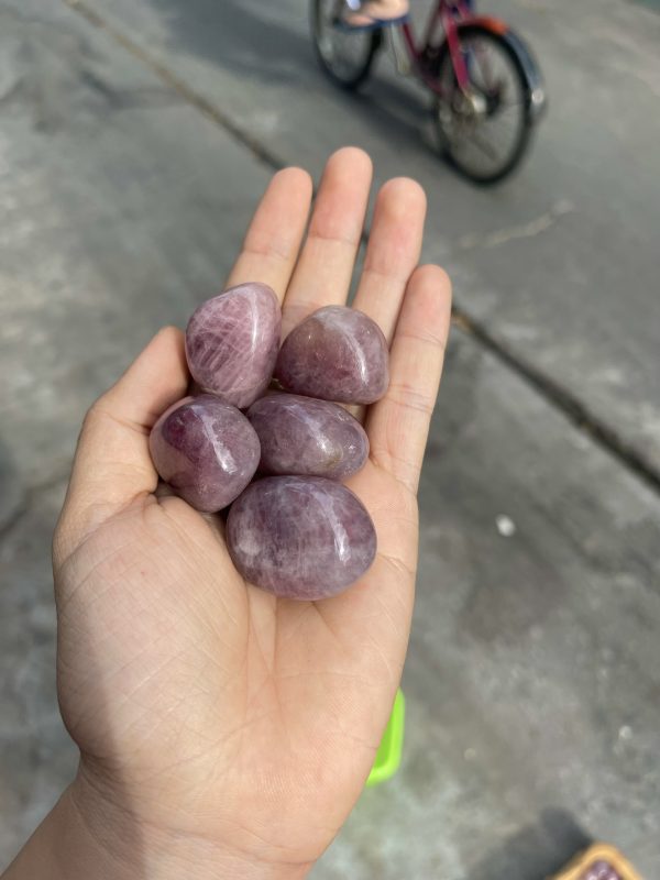 Pink Amethyst Tumbled - Thạch Anh Tím Hồng dạng sỏi | Đá thanh tẩy, sưu tầm