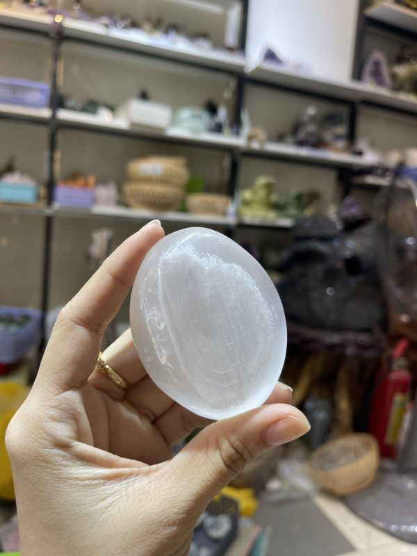 Selenite Palm - Đá Selenite dạng viên