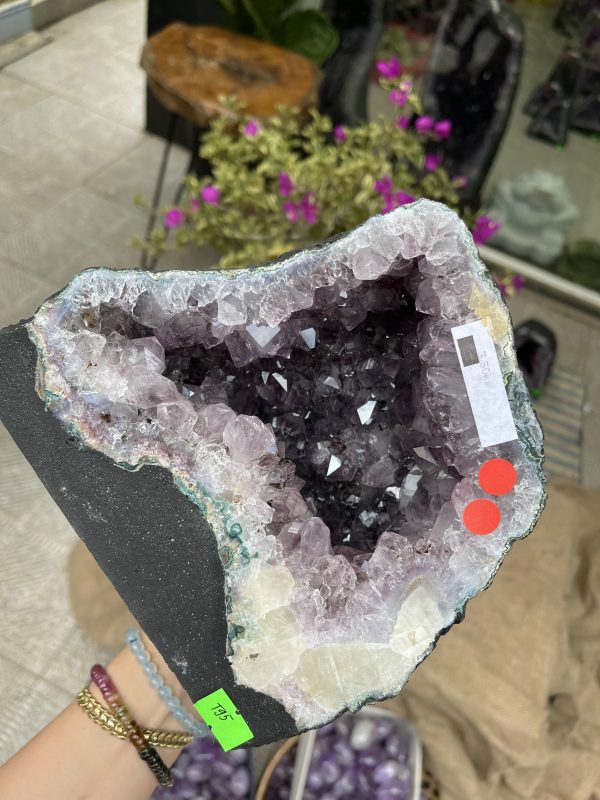 Hốc Thạch Anh Tím - Amethyst Geode (T95), KT: 16.5x17.5CM, KL: 3.5KG