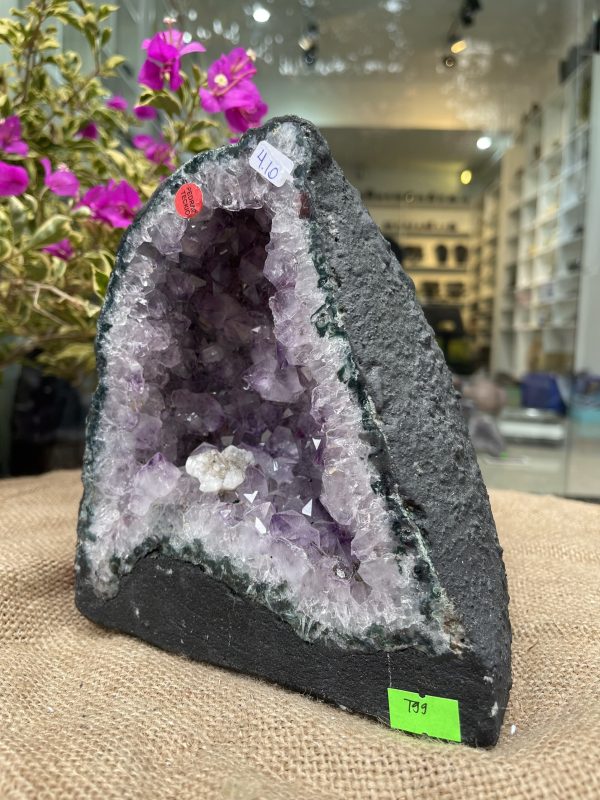 Hốc Thạch Anh Tím - Amethyst Geode (T99), KT: 18.5x16.5CM, KL: 4.1KG