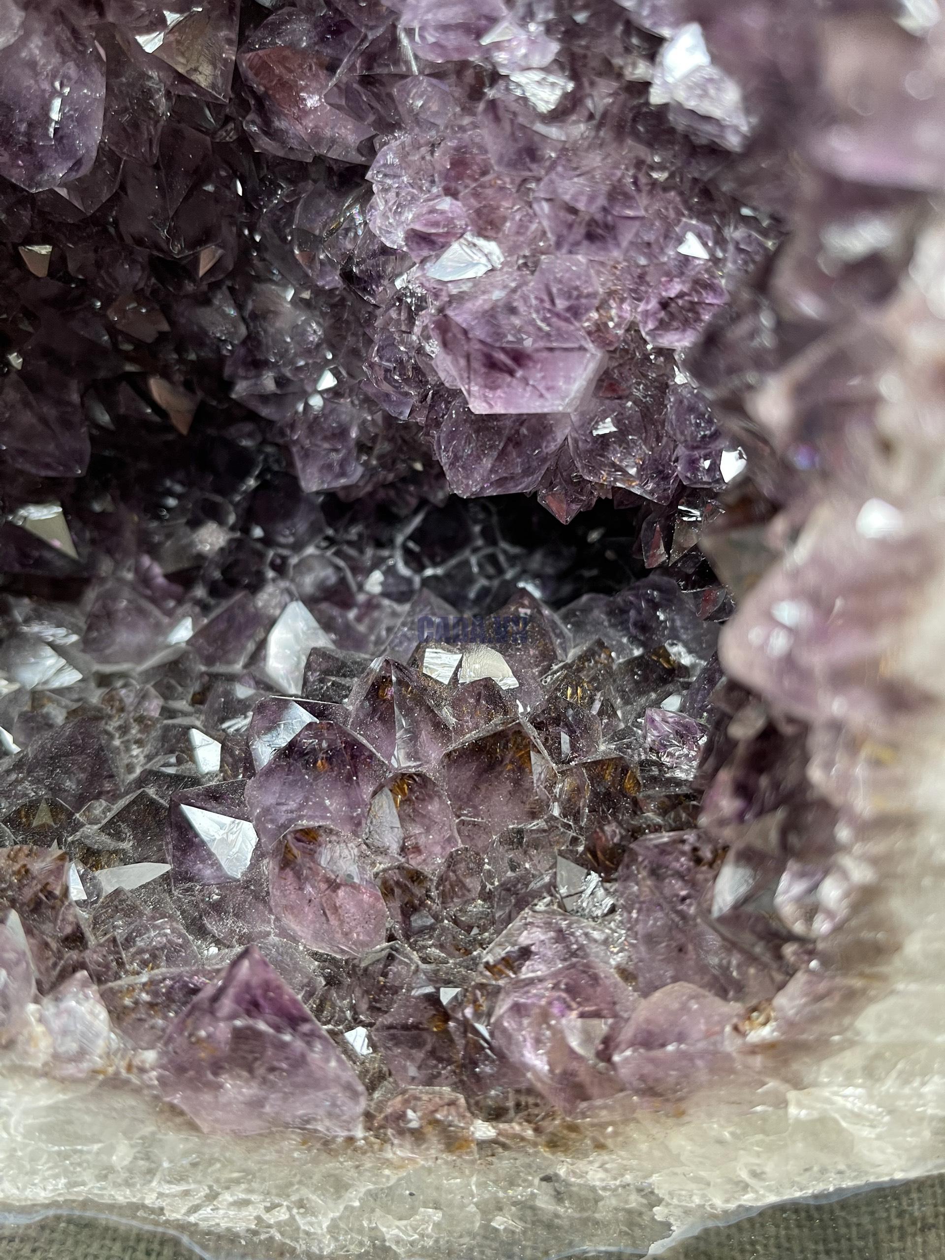 Hốc Thạch Anh Tím - Amethyst Geode (T118), KT: 64x22CM, KL: 24.9KG