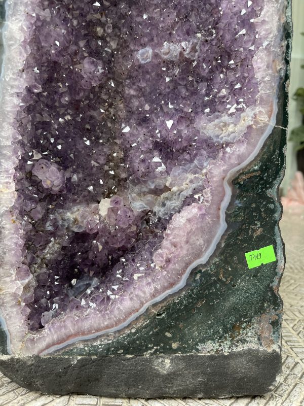 Hốc Thạch Anh Tím - Amethyst Geode (T119), KT: 73x22CM, KL: 26KG