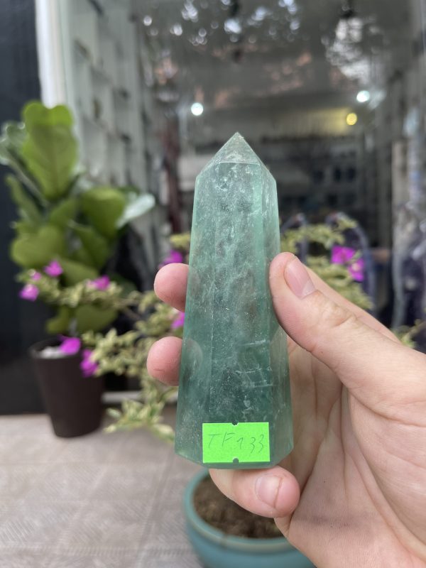 Trụ Fluorite Xanh - Green Fluorite Point, KT: 12.5X4.5CM, KL: 0.33KG (TF133)