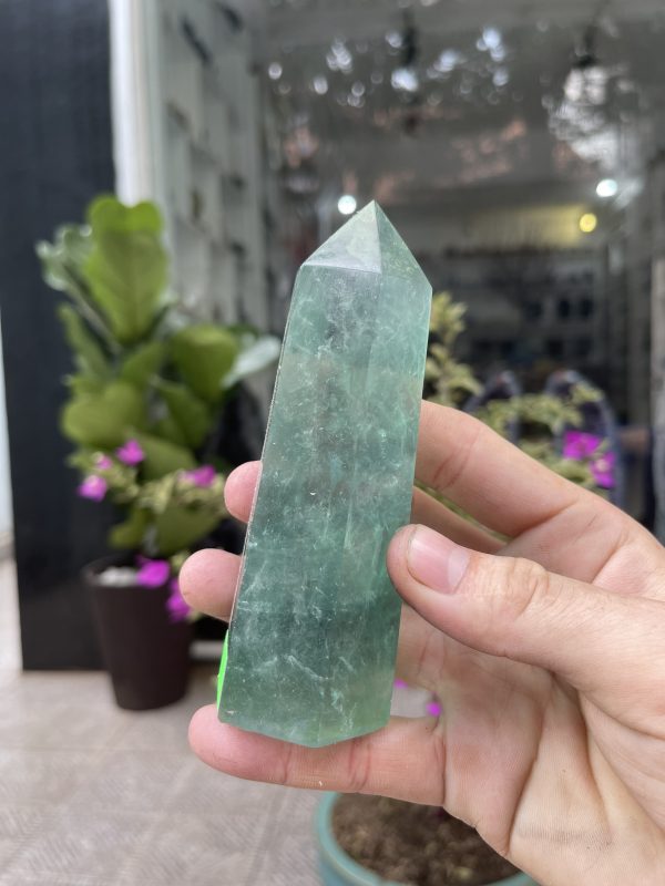 Trụ Fluorite Xanh - Green Fluorite Point, KT: 12.5X4.5CM, KL: 0.33KG (TF133)