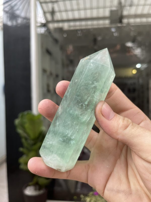 Trụ Fluorite Xanh - Green Fluorite Point, KT: 11.6X3.6CM, KL: 0.266KG (TF125)