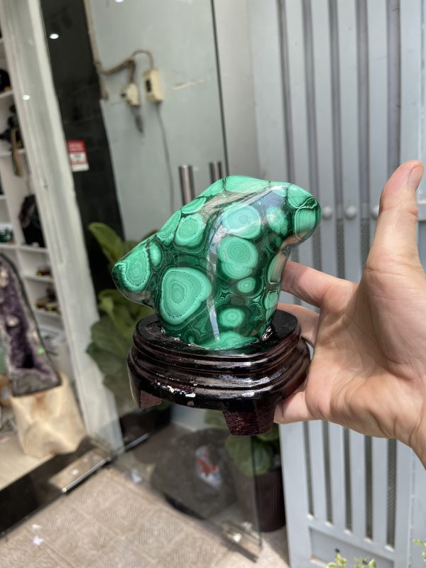 ĐÁ LÔNG CÔNG – ĐÁ KHỔNG TƯỚC – MALACHITE (LC2), KT: 14×14 CM; KL: 1.44KG