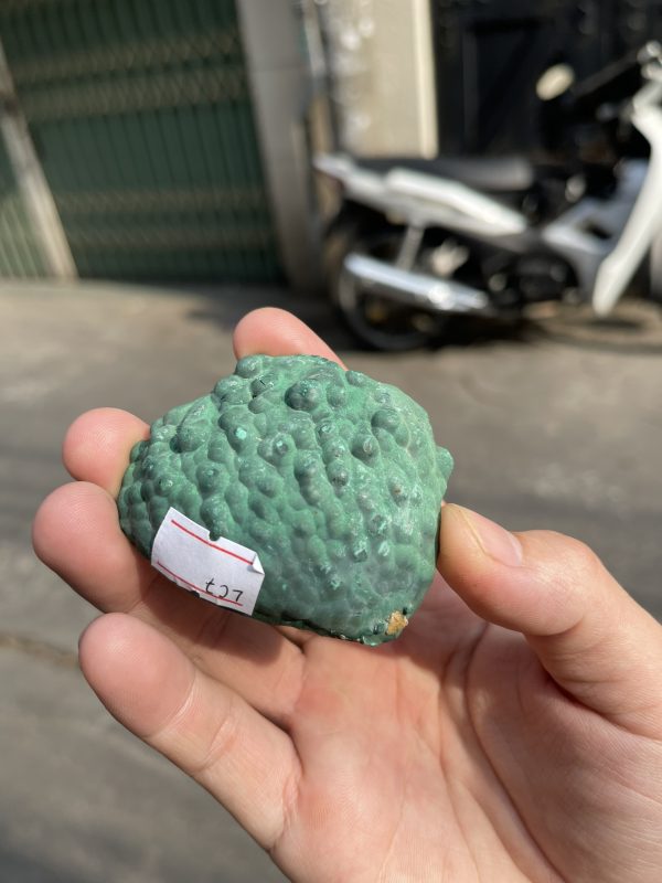 ĐÁ LÔNG CÔNG – ĐÁ KHỔNG TƯỚC – MALACHITE (LC7), KT: 6×5 CM; KL: 0.086KG