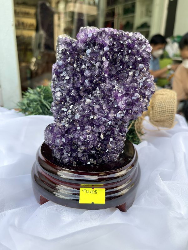 HỐC THẠCH ANH TÍM NHỎ – SMALL AMETHYST GEODE TU105