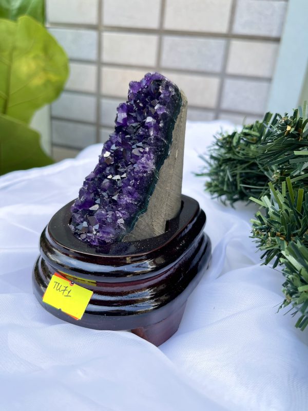 HỐC THẠCH ANH TÍM NHỎ – SMALL AMETHYST GEODE TU71