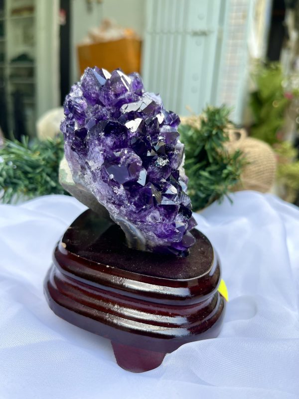 HỐC THẠCH ANH TÍM NHỎ – SMALL AMETHYST GEODE TU73