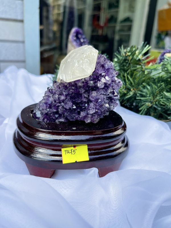 HỐC THẠCH ANH TÍM NHỎ – SMALL AMETHYST GEODE TU75