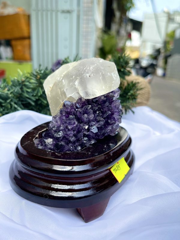 HỐC THẠCH ANH TÍM NHỎ – SMALL AMETHYST GEODE TU75