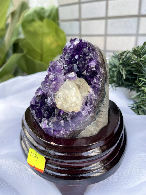 HỐC THẠCH ANH TÍM NHỎ – SMALL AMETHYST GEODE TU84