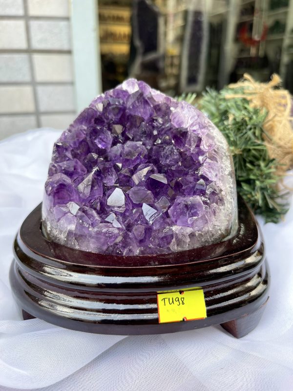 HỐC THẠCH ANH TÍM NHỎ – SMALL AMETHYST GEODE TU98