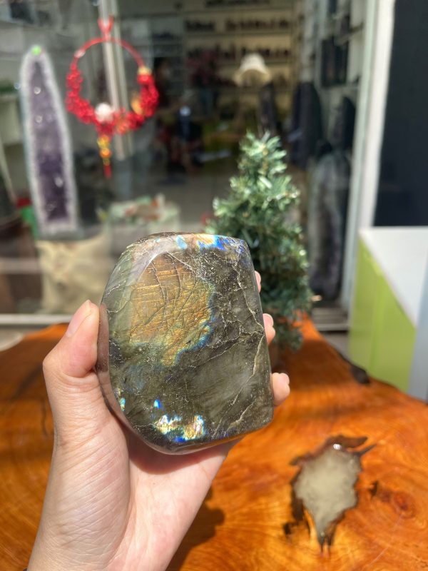 ĐÁ XÀ CỪ Labradorite – KT 9x7 cm, KL 0.448kg (XC119)