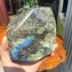 ĐÁ XÀ CỪ Labradorite – KT 12.5x11 cm, KL 1.502 kg (XC124)