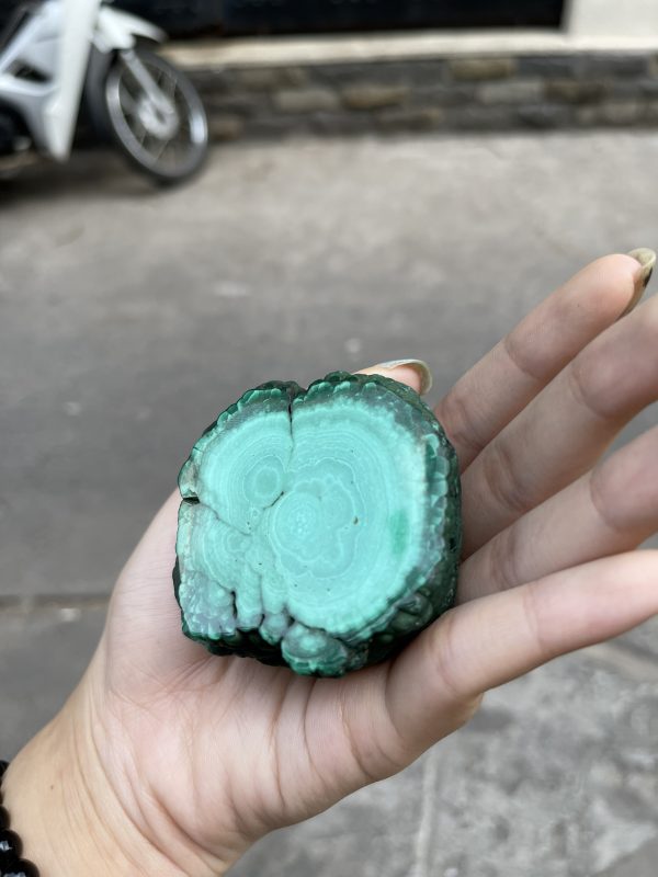 ĐÁ LÔNG CÔNG – ĐÁ KHỔNG TƯỚC – MALACHITE (LC32), KT: 6.5×6 CM; KL: 0.286KG