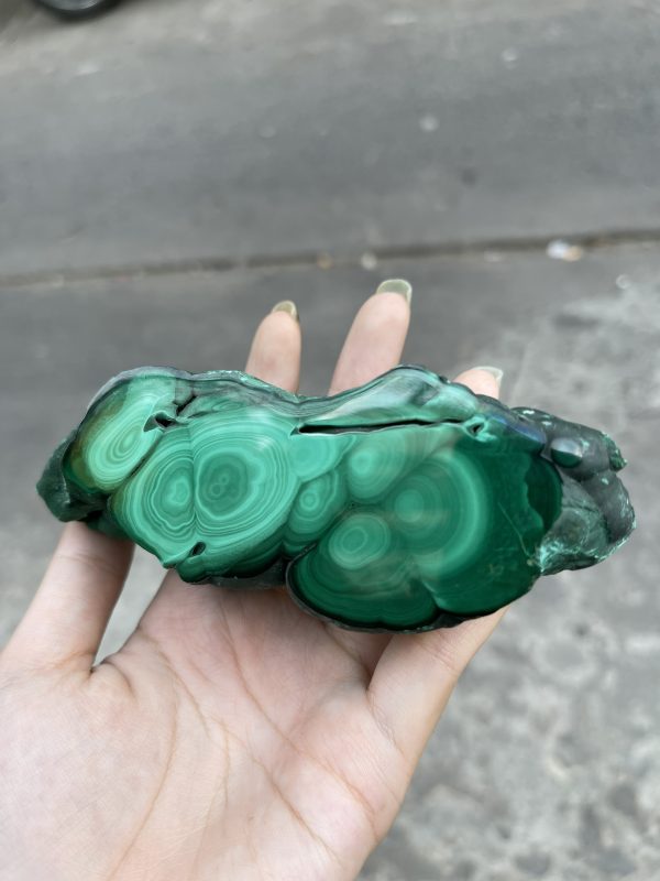 ĐÁ LÔNG CÔNG – ĐÁ KHỔNG TƯỚC – MALACHITE (LC37), KT: 13×4.5 CM; KL: 0.464KG