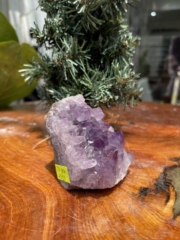 HỐC THẠCH ANH TÍM NHỎ – SMALL AMETHYST GEODE (TV301), KL: 0.252KG, KT: 8×6 CM