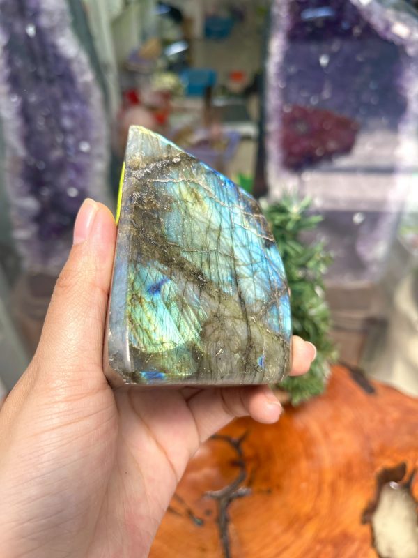 ĐÁ XÀ CỪ - HẮC NGUYỆT QUANG - Labradorite