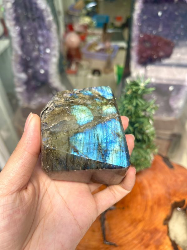 ĐÁ XÀ CỪ - HẮC NGUYỆT QUANG - Labradorite