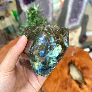 ĐÁ XÀ CỪ - HẮC NGUYỆT QUANG - Labradorite