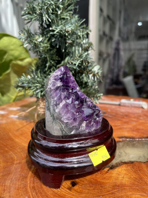 HỐC THẠCH ANH TÍM NHỎ – SMALL AMETHYST GEODE TU109