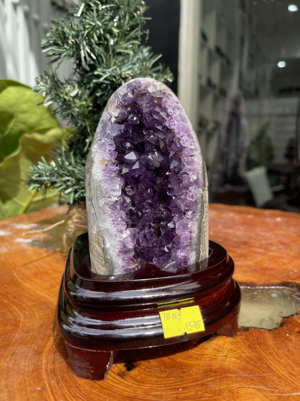 HỐC THẠCH ANH TÍM NHỎ – SMALL AMETHYST GEODE TU109