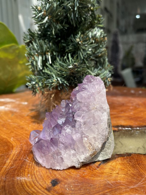 HỐC THẠCH ANH TÍM NHỎ – SMALL AMETHYST GEODE (TV236), KL: 0.466KG, KT: 7.5×7.5CM