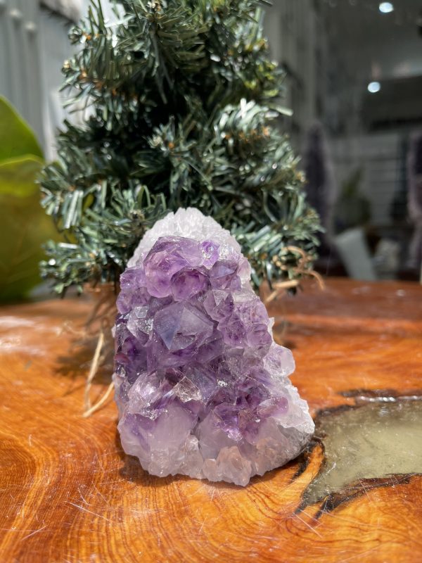 HỐC THẠCH ANH TÍM NHỎ – SMALL AMETHYST GEODE (TV294), KL: 0.474 KG, KT: 9×6 CM