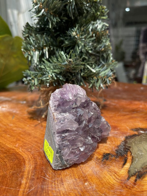 HỐC THẠCH ANH TÍM NHỎ – SMALL AMETHYST GEODE (TV274), KL: 0.32KG, KT: 6×8 CM