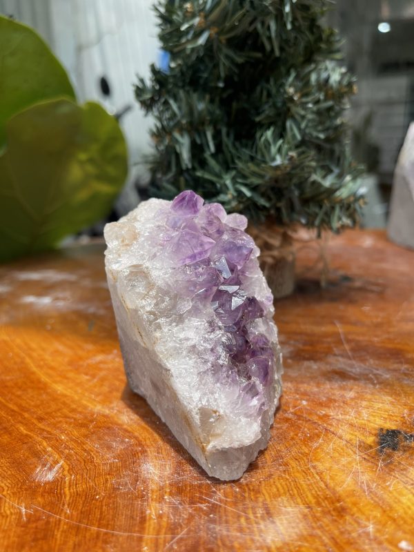 HỐC THẠCH ANH TÍM NHỎ – SMALL AMETHYST GEODE (TV282), KL: 0.35 KG, KT: 8×6 CM