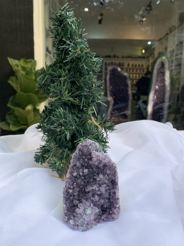 HỐC THẠCH ANH TÍM NHỎ – SMALL AMETHYST GEODE (TV284), KL: 0.404KG, KT: 10x7CM