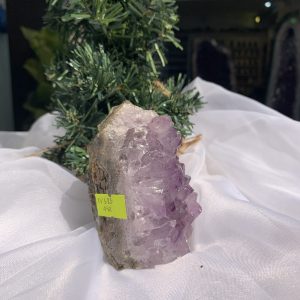 HỐC THẠCH ANH TÍM NHỎ – SMALL AMETHYST (TV383), KL: 0.472KG, KT: 9 x 6.7 CM