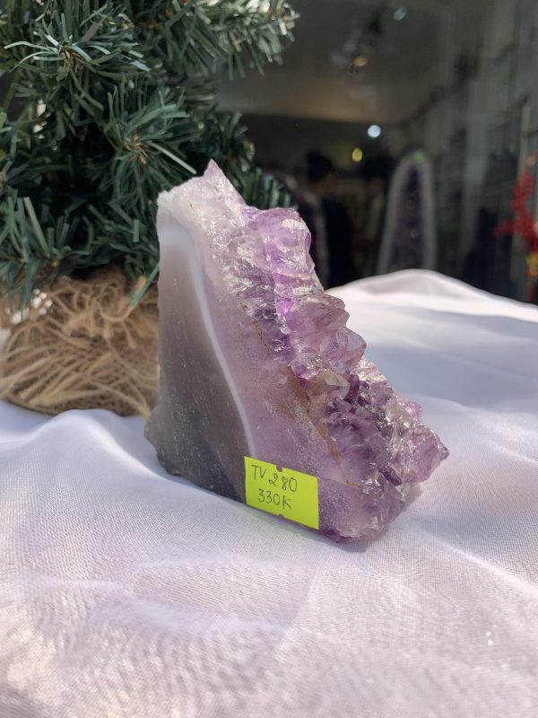 HỐC THẠCH ANH TÍM NHỎ – SMALL AMETHYST GEODE (TV280), KL: 0.33KG, KT: 9x6 CM