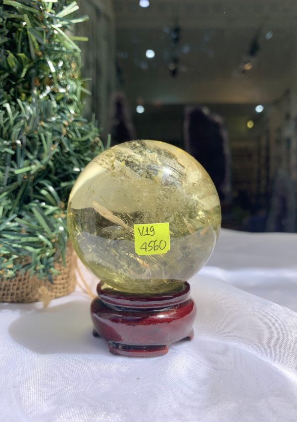 BI CẦU THẠCH ANH VÀNG – Citrine Sphere KL: 0,38 KG; ĐK: 6,4 cm (V19)